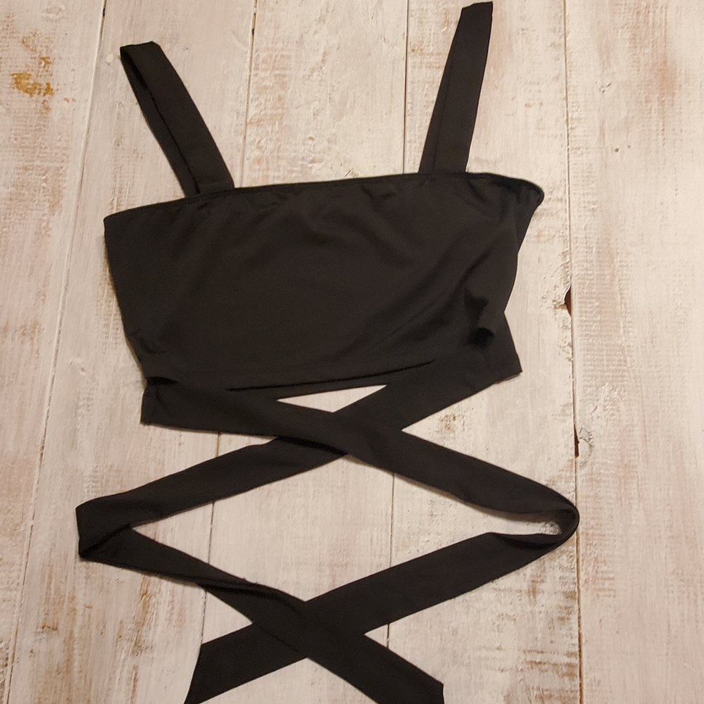 SHEIN CROP TOP